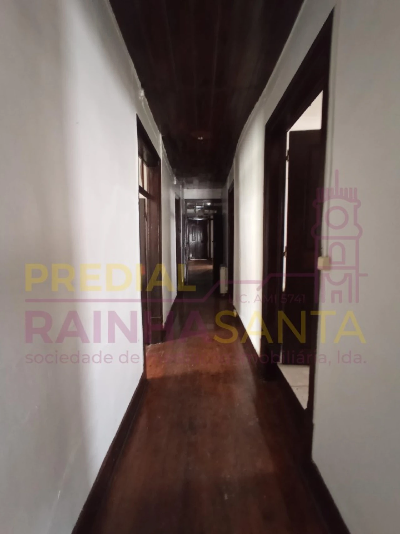 Moradia T5 para Venda em Abrunheira, Verride e Vila Nova da Barca Foto 5