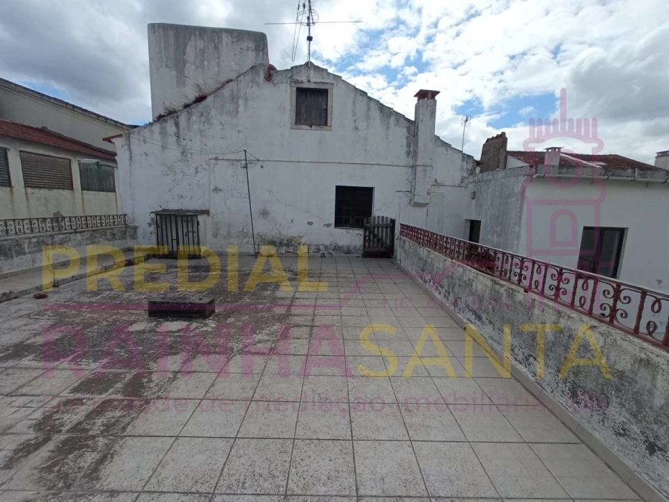 Moradia T5 para Venda em Abrunheira, Verride e Vila Nova da Barca Foto 26