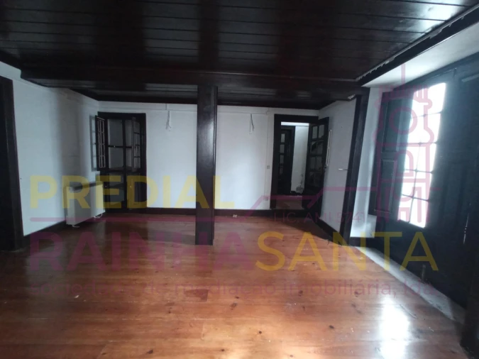 Moradia T5 para Venda em Abrunheira, Verride e Vila Nova da Barca Foto 18