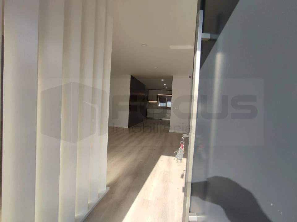 Moradia T4 para Venda em Aradas Foto 8