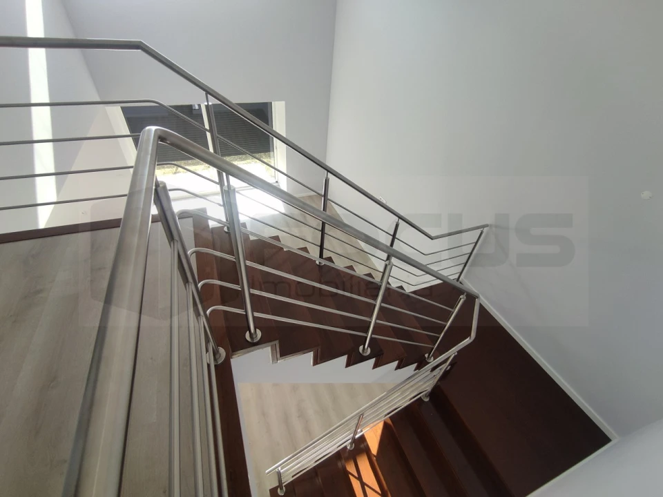 Moradia T4 para Venda em Aradas Foto 26