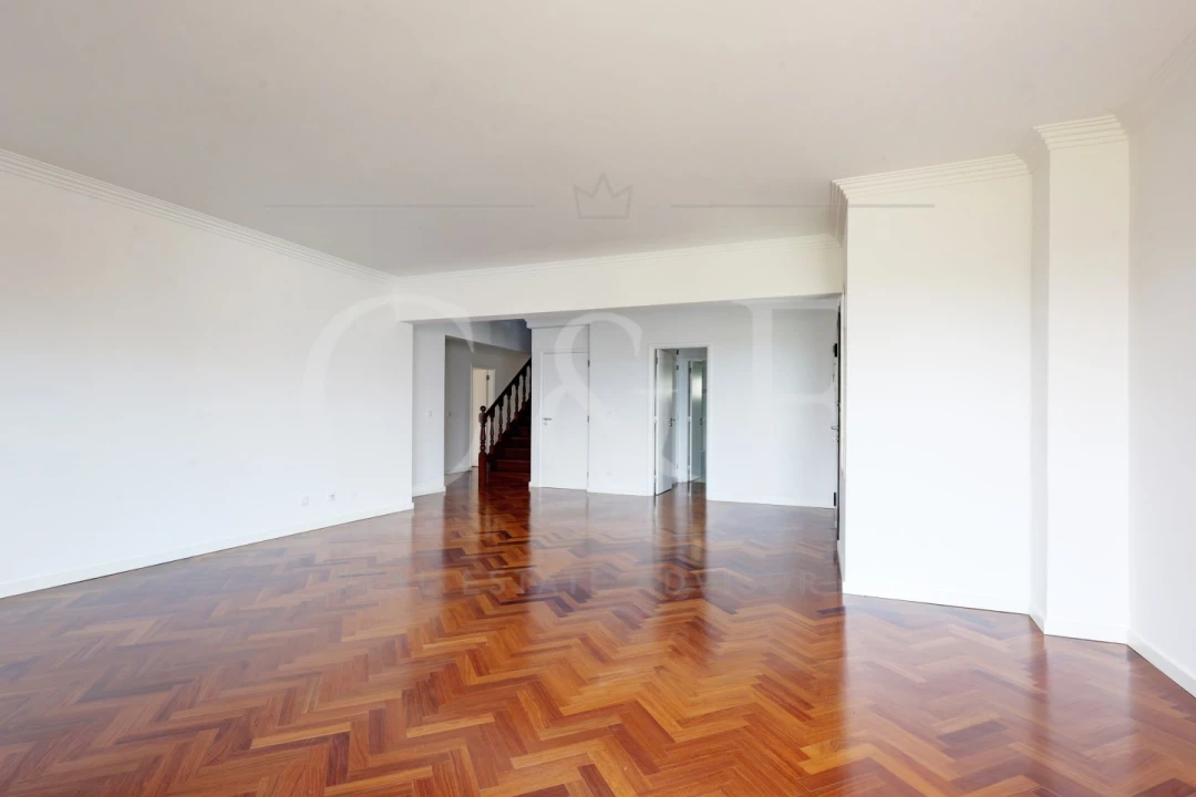 Moradia T4 para Venda em São João das Lampas e Terrugem Foto 34