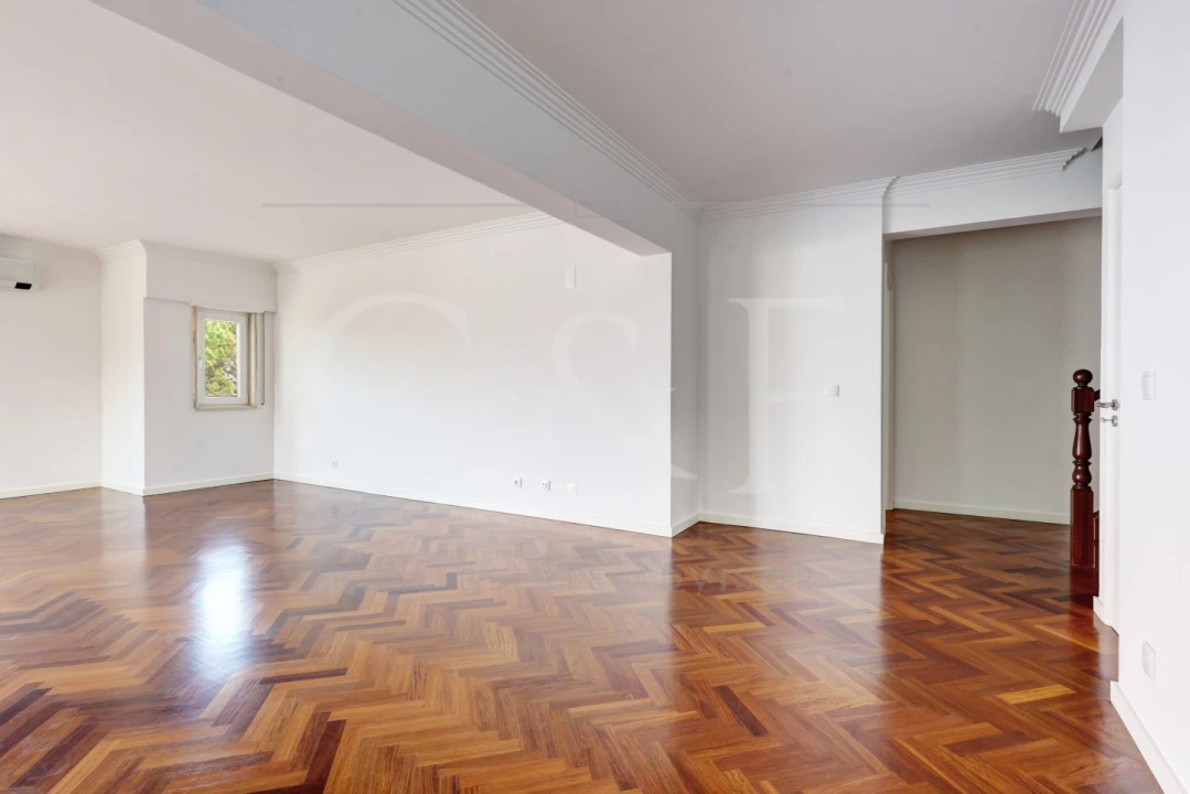 Moradia T4 para Venda em São João das Lampas e Terrugem Foto 37