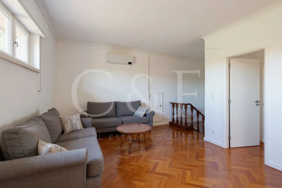 Moradia T4 para Venda em São João das Lampas e Terrugem Foto 6