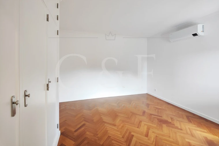 Moradia T4 para Venda em São João das Lampas e Terrugem Foto 61