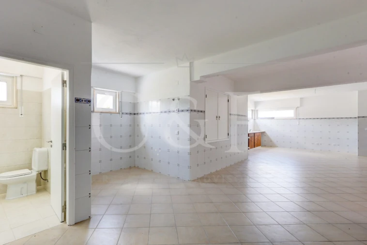 Moradia T4 para Venda em São João das Lampas e Terrugem Foto 87