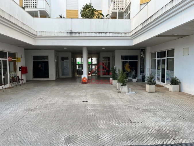 Loja para Venda em Santa Maria, São Pedro e Matacães Foto 8