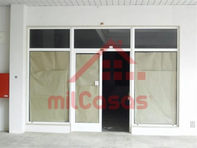 Loja para Venda em Santa Maria, São Pedro e Matacães Foto 4