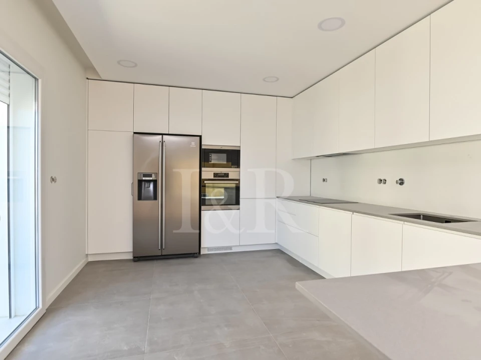 Apartamento T4 para Venda em Cascais e Estoril Foto 6