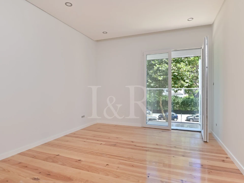 Apartamento T4 para Venda em Cascais e Estoril Foto 17