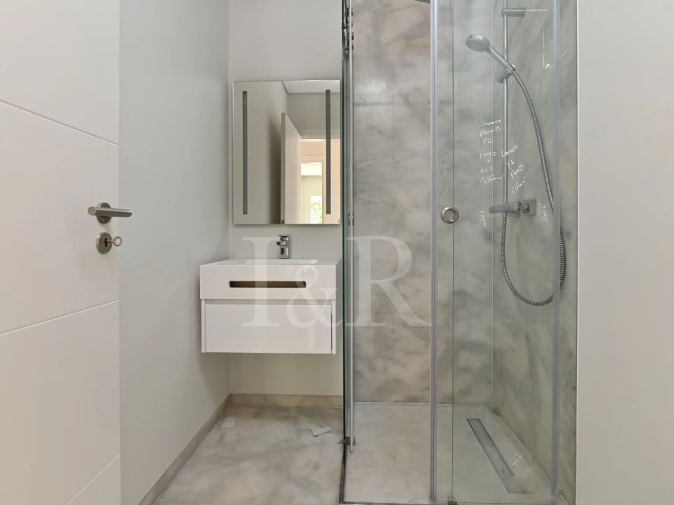 Apartamento T4 para Venda em Cascais e Estoril Foto 19