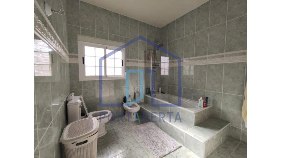 Moradia T6 para Venda em Bustelo Foto 15