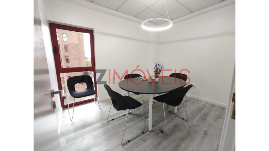 Escritório para Venda em Leiria, Pousos, Barreira e Cortes Foto 3