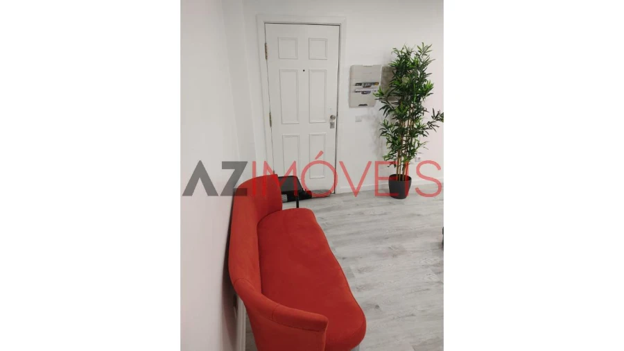 Escritório para Venda em Leiria, Pousos, Barreira e Cortes Foto 6