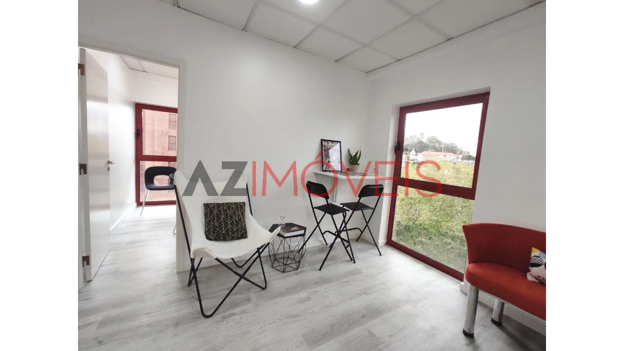 Escritório para Venda em Leiria, Pousos, Barreira e Cortes Foto 7