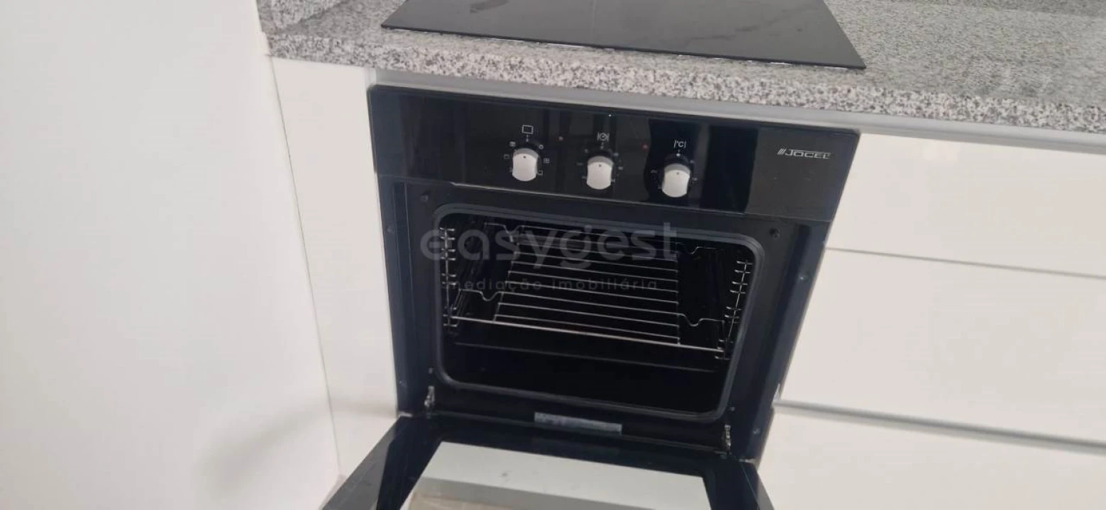 Apartamento T1 para Venda em Glória e Vera Cruz Foto 7