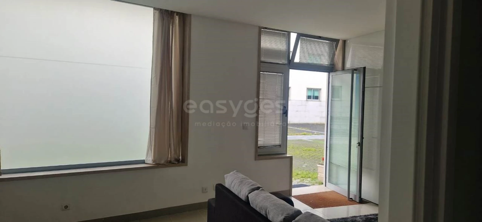 Apartamento T1 para Venda em Glória e Vera Cruz Foto 8