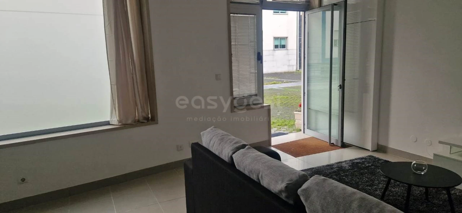 Apartamento T1 para Venda em Glória e Vera Cruz Foto 9
