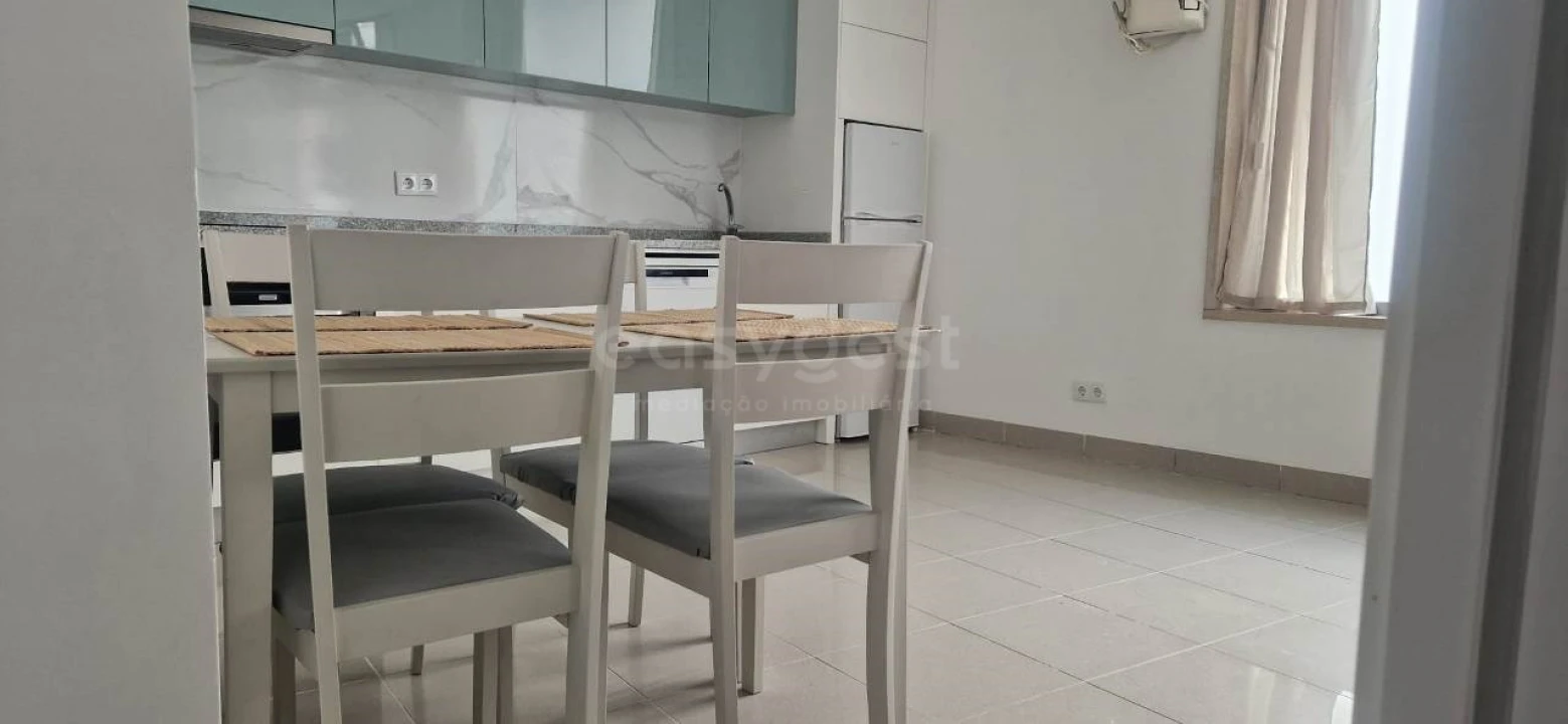 Apartamento T1 para Venda em Glória e Vera Cruz Foto 12