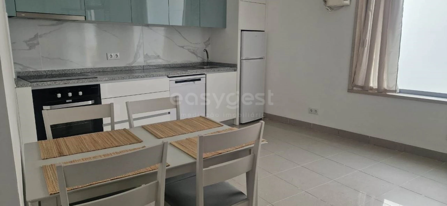 Apartamento T1 para Venda em Glória e Vera Cruz Foto 26