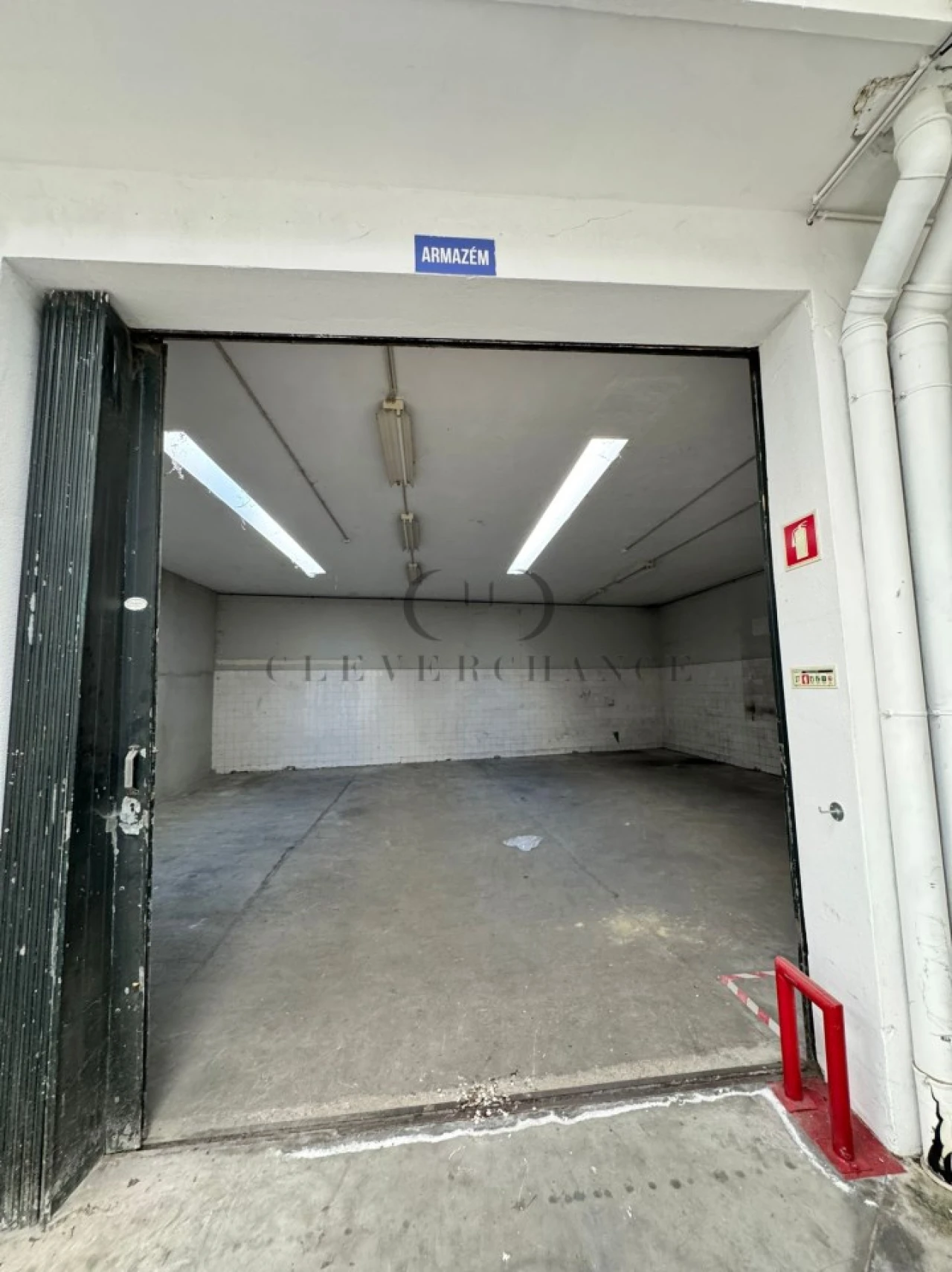 Armazém para Venda em Gulpilhares e Valadares Foto 16