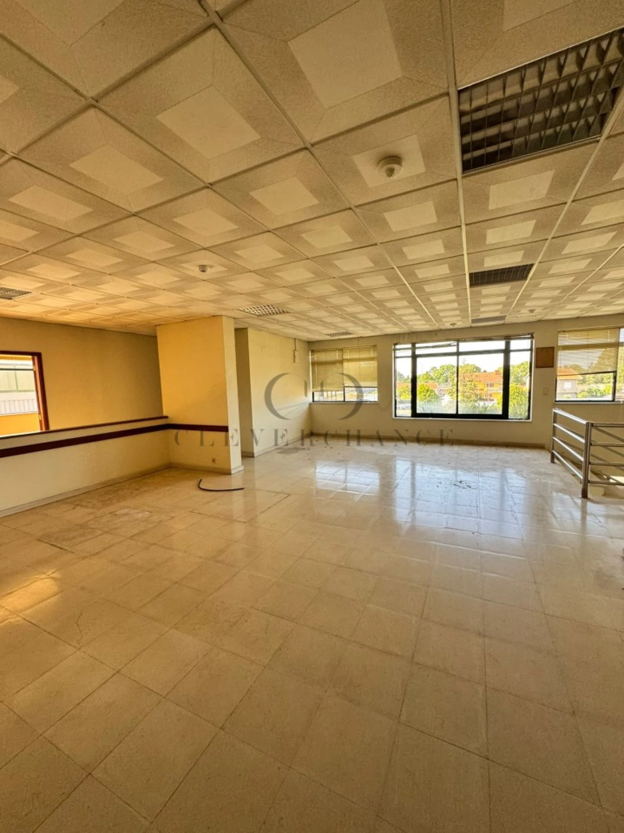 Armazém para Venda em Gulpilhares e Valadares Foto 24