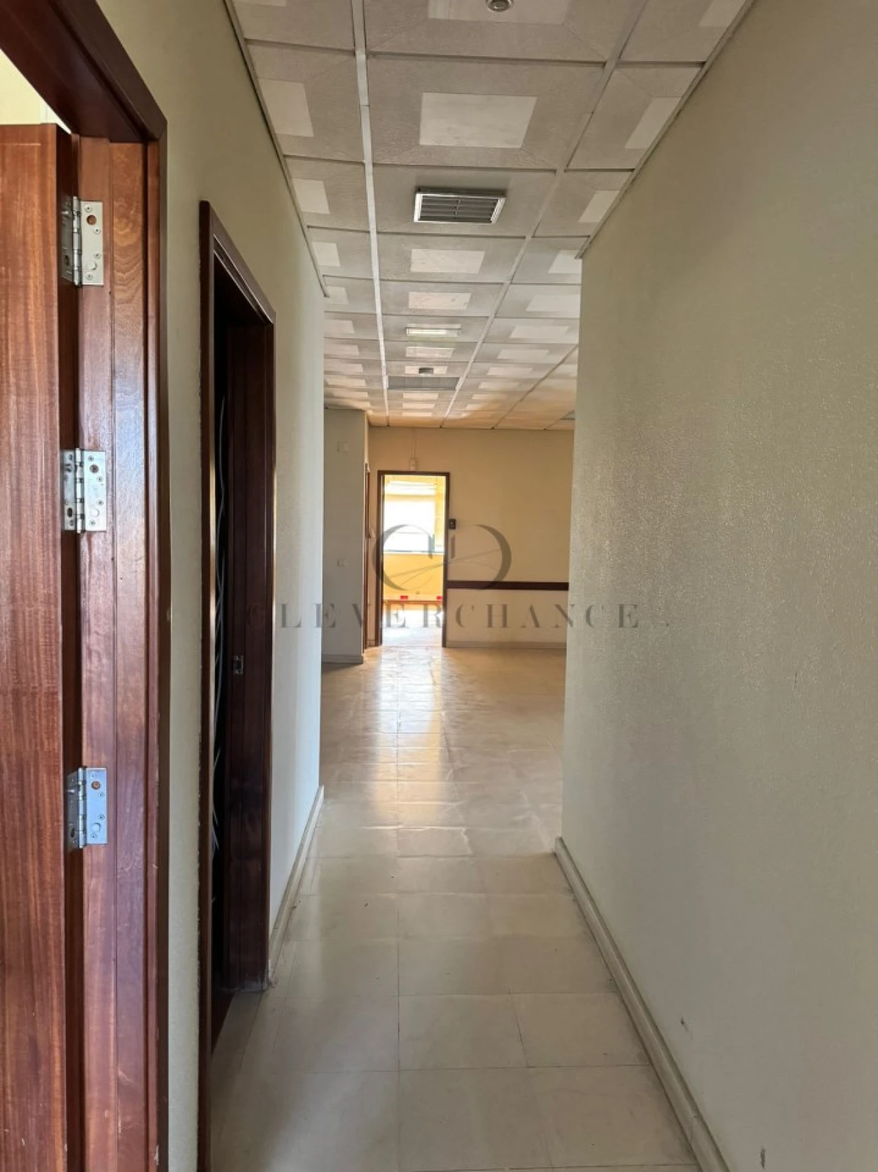 Armazém para Arrendamento em Gulpilhares e Valadares Foto 28