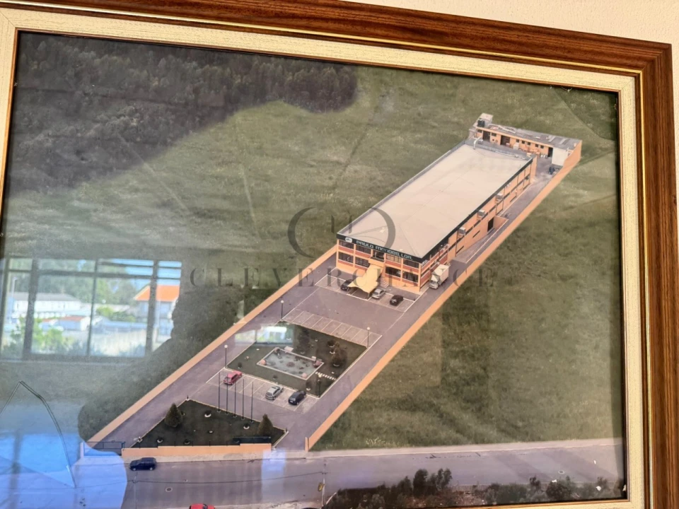 Armazém para Arrendamento em Gulpilhares e Valadares Foto 32