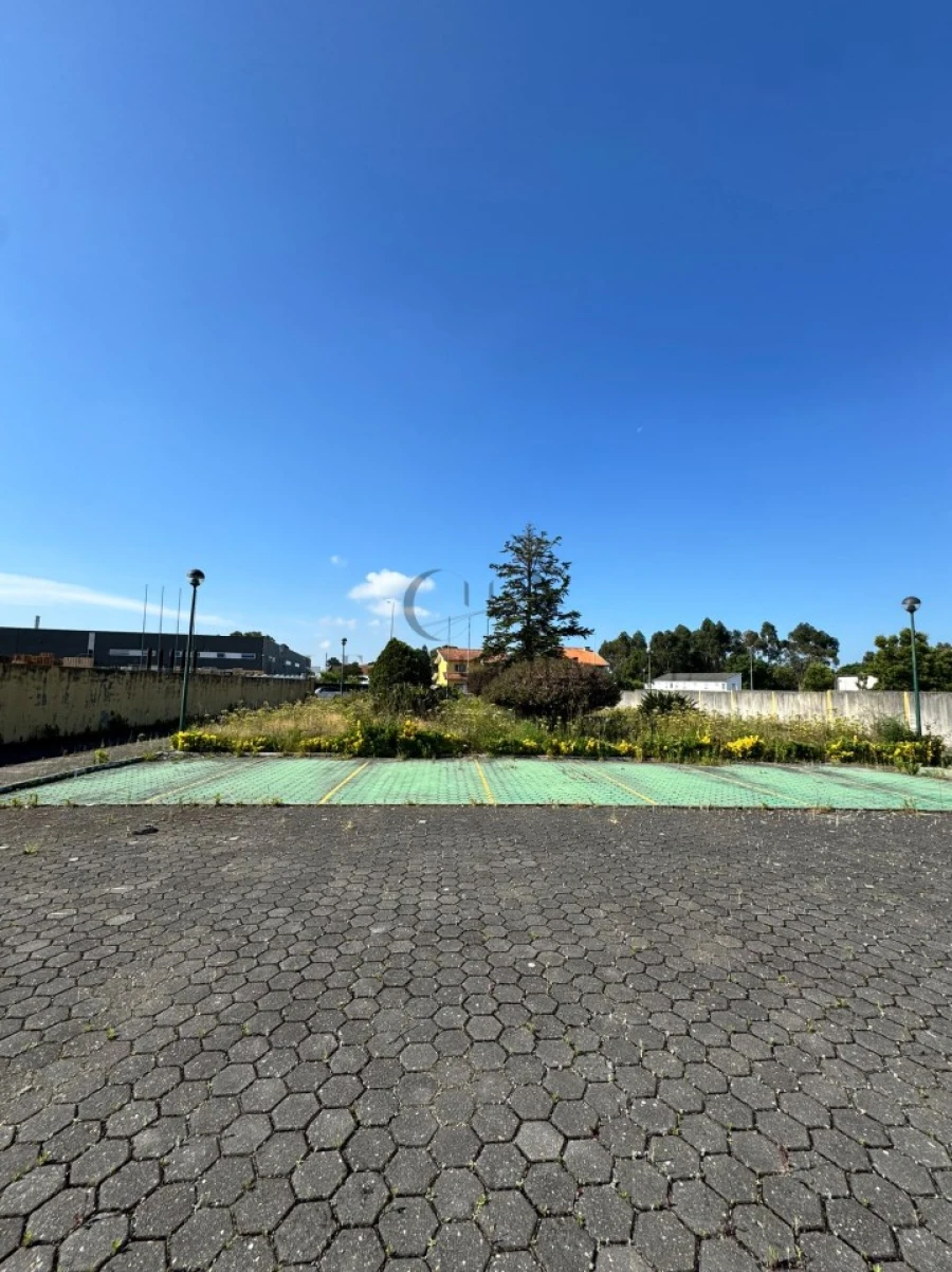 Armazém para Arrendamento em Gulpilhares e Valadares Foto 30