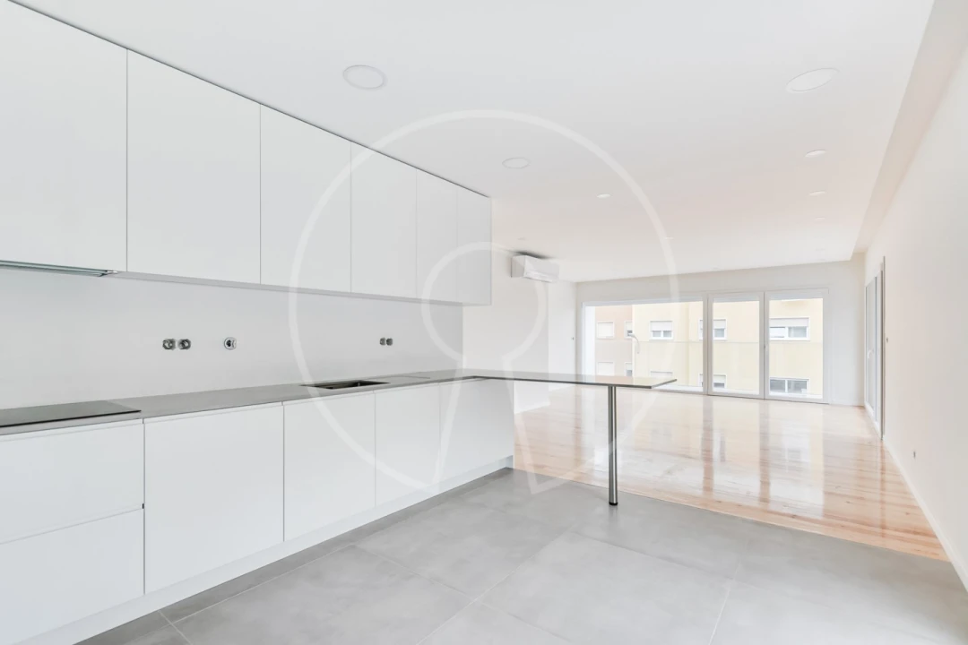 Apartamento T4 para Venda em Cascais e Estoril Foto 9