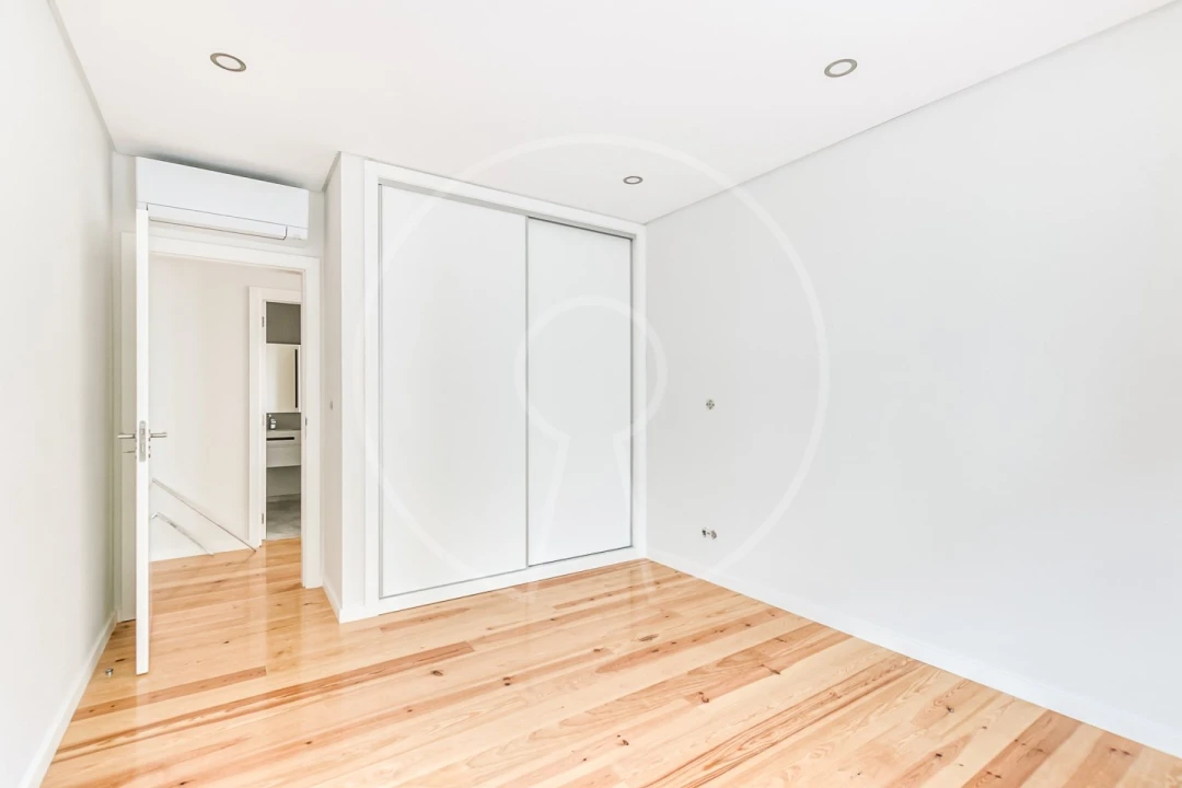 Apartamento T4 para Venda em Cascais e Estoril Foto 16