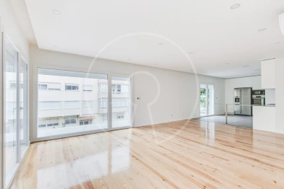 Apartamento T4 para Venda em Cascais e Estoril
