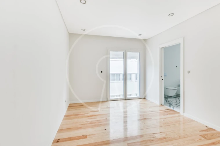 Apartamento T4 para Venda em Cascais e Estoril Foto 12