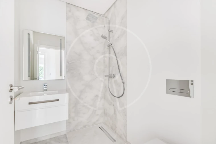 Apartamento T4 para Venda em Cascais e Estoril Foto 18