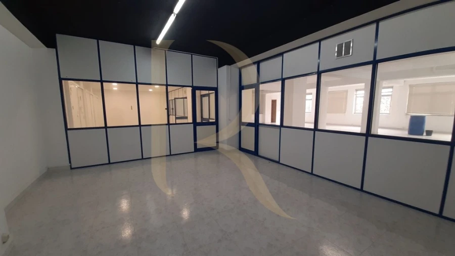 Armazém para Venda em Amora Foto 9