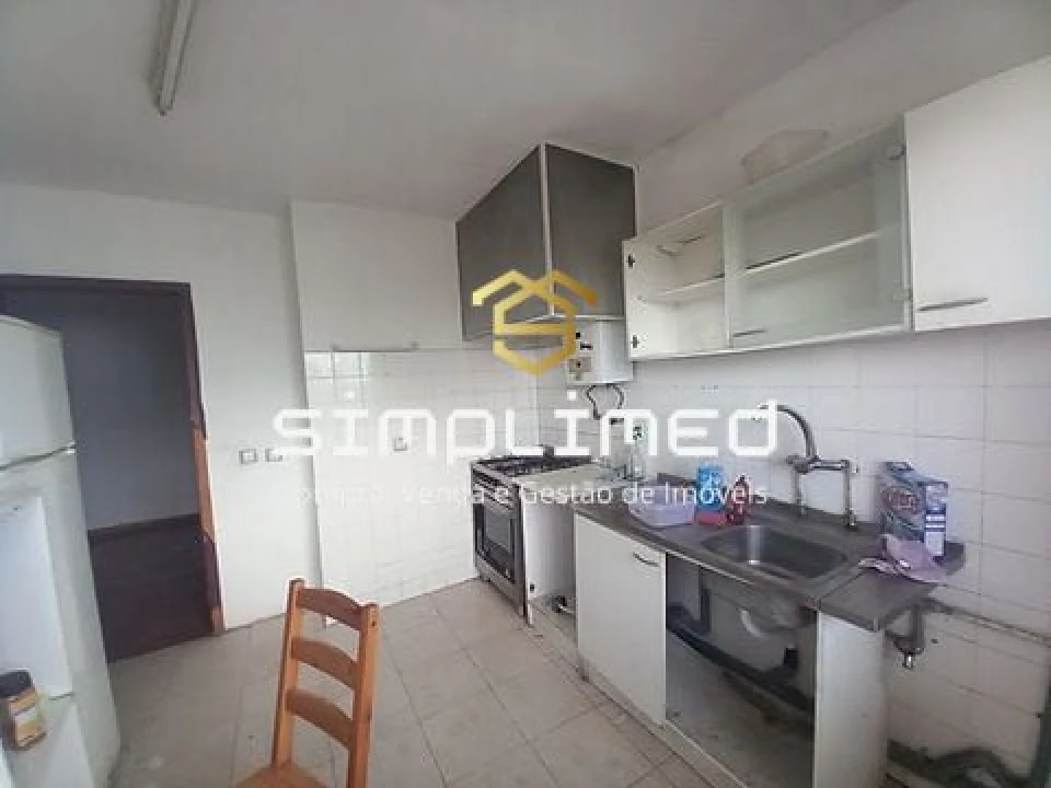 Apartamento T3 para Venda em Santo Antonio da Charneca Foto 5