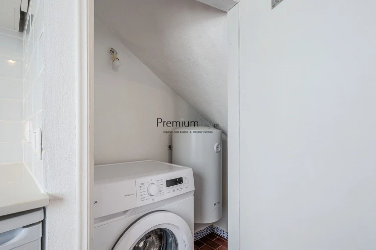 Moradia T2 para Venda em Albufeira e Olhos de Água Foto 25