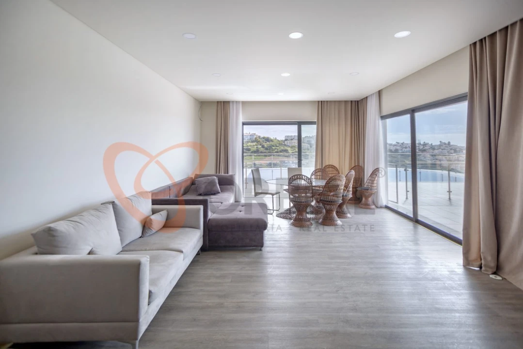 Apartamento T2 para Venda em Albufeira e Olhos de Água Foto 3
