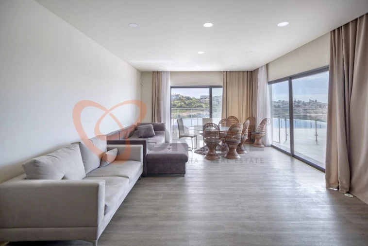 Apartamento T2 para Venda em Albufeira e Olhos de Água Foto 3
