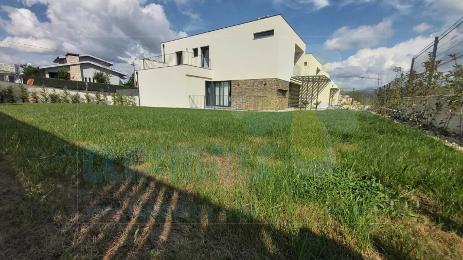 Moradia T3 para Venda em Palmeira Foto 40