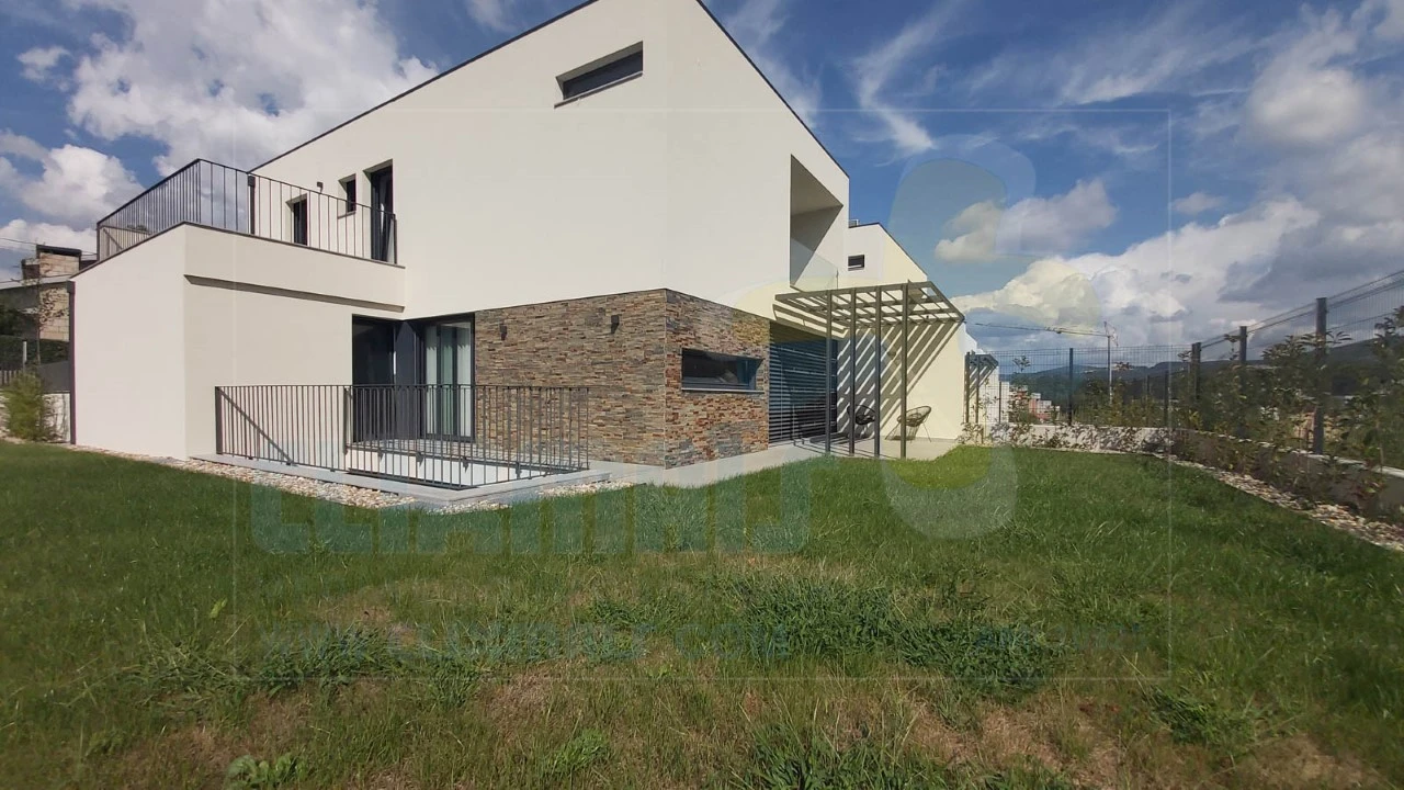 Moradia T3 para Venda em Palmeira Foto 43