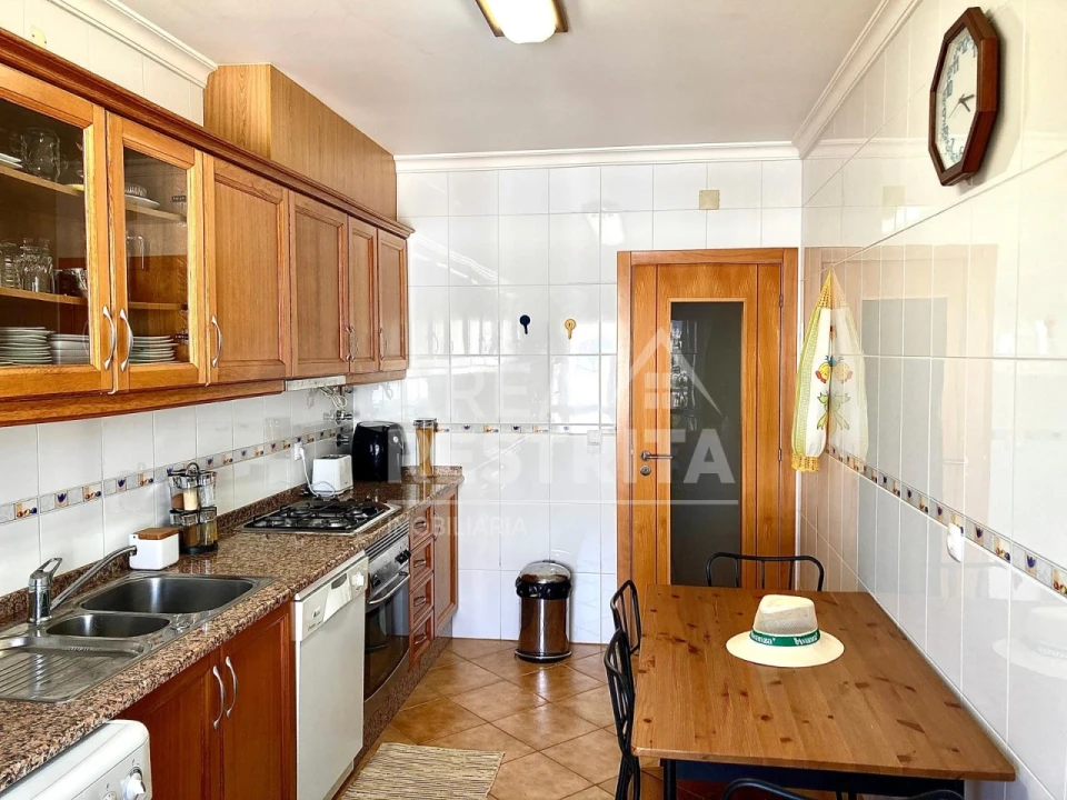 Apartamento T1 para Venda em Tavira (Santa Maria e Santiago) Foto 27