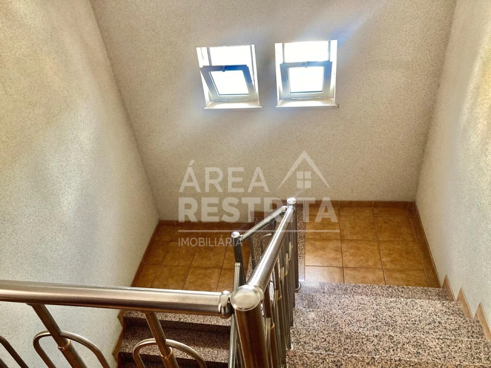 Apartamento T1 para Venda em Tavira (Santa Maria e Santiago) Foto 53