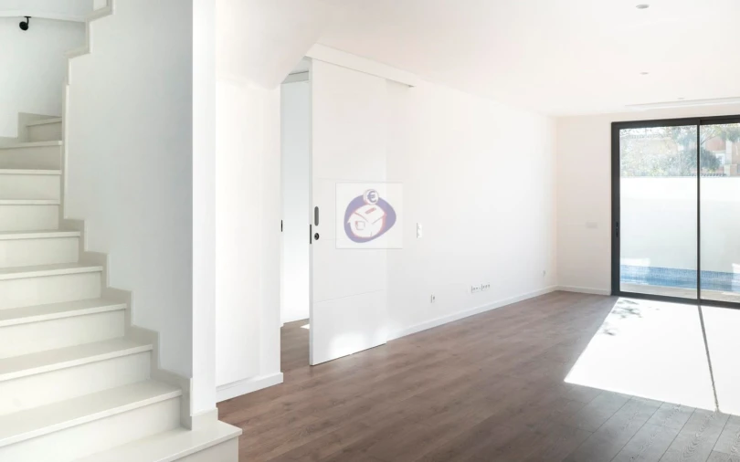 Moradia T3 para Venda em Moncarapacho e Fuseta Foto 11