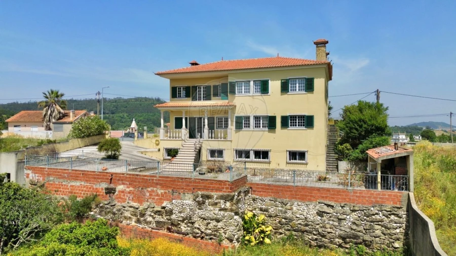 Moradia T6 para Venda em Enxara do Bispo, Gradil e Vila Franca do Rosário Foto 3