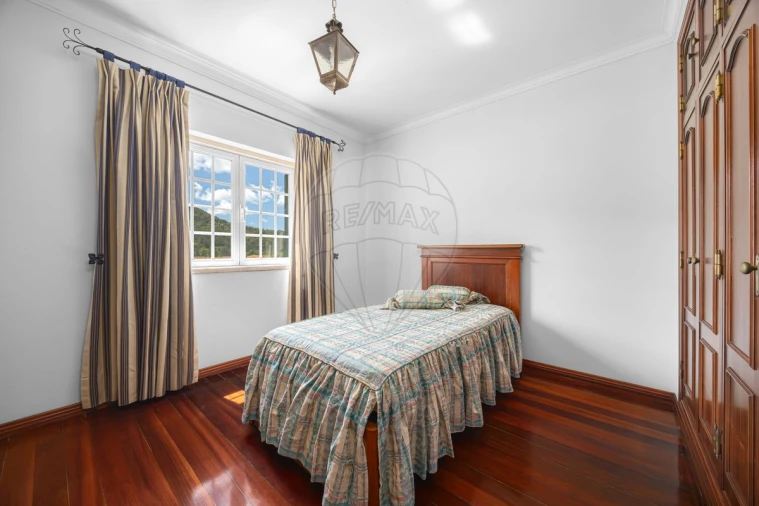 Moradia T6 para Venda em Enxara do Bispo, Gradil e Vila Franca do Rosário Foto 12