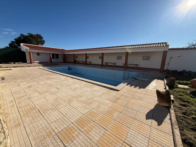 Moradia T5 para Venda em Landal Foto 13