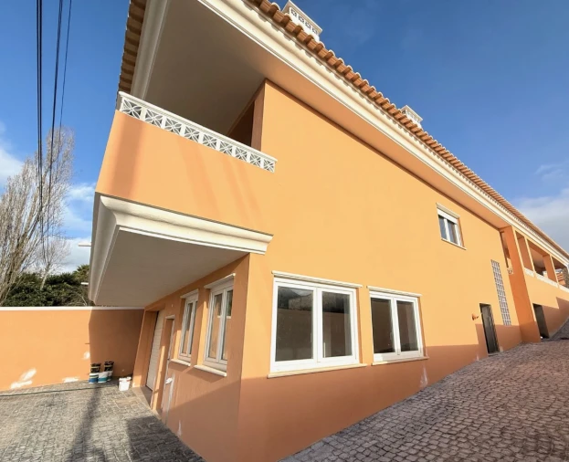 Moradia T3 para Venda em Salir de Matos Foto 6