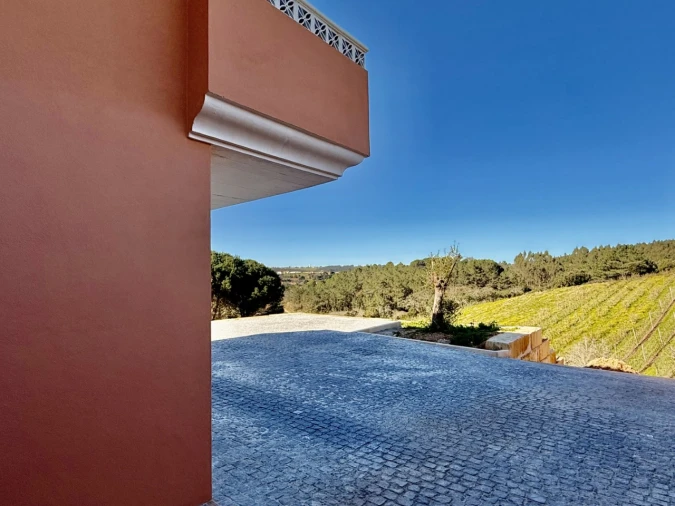 Moradia T3 para Venda em Salir de Matos Foto 37