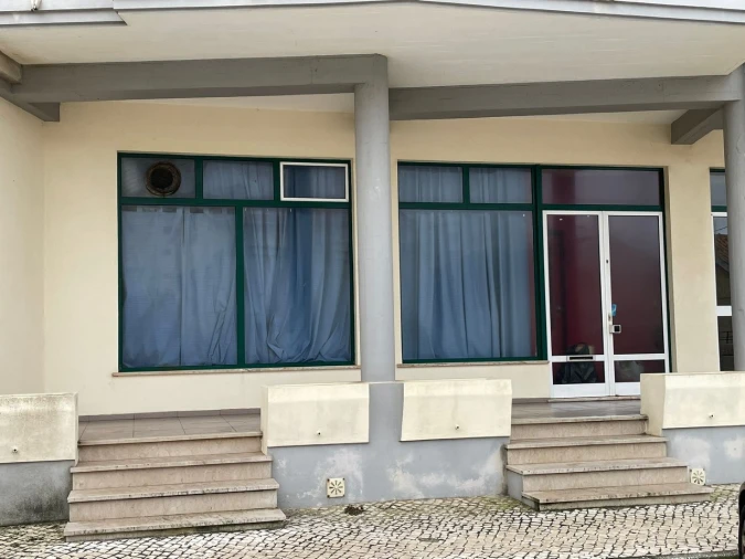 Negócio para Venda em Vieira de Leiria Foto 3